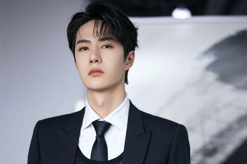 娱乐圈王一博吃瓜